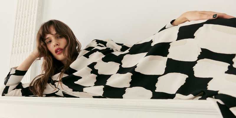 Jupe Trompette Marks & Spencer Noir Coton – Taille 10, Longueur Midi