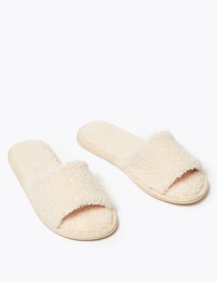 m&s bedroom slippers