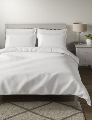 M&S Pure Cotton Geometric Matelasse Bedding Set - DBL - White, White